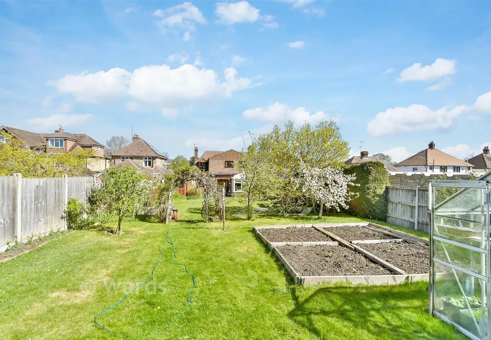 Rear Garden - Lower Road, Faversham, Kent - Wards of Kent