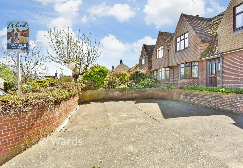 Driveway/Parking - Lower Road, Faversham, Kent - Wards of Kent