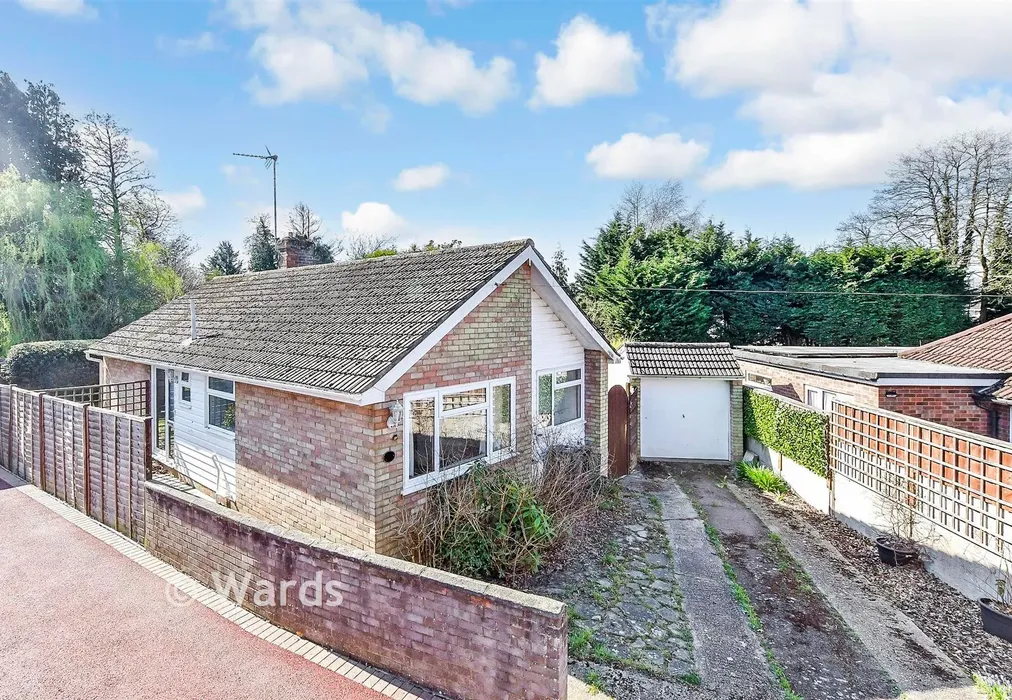 External Web. - Tabret Close, Kennington, Ashford, Kent - Wards of Kent