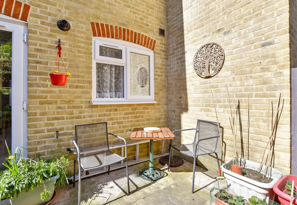 Rear Garden - St. Bartholomew's Close, Dover, Kent - Wards of Kent