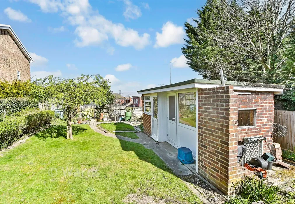 Rear Garden - Northumberland Road, Istead Rise, Kent - Wards of Kent