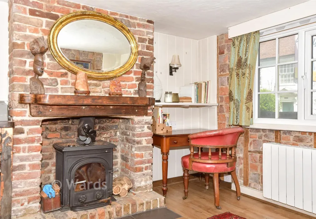 Internal Lifestyle Photograph - Manor Road, Deal, Kent - Wards of Kent