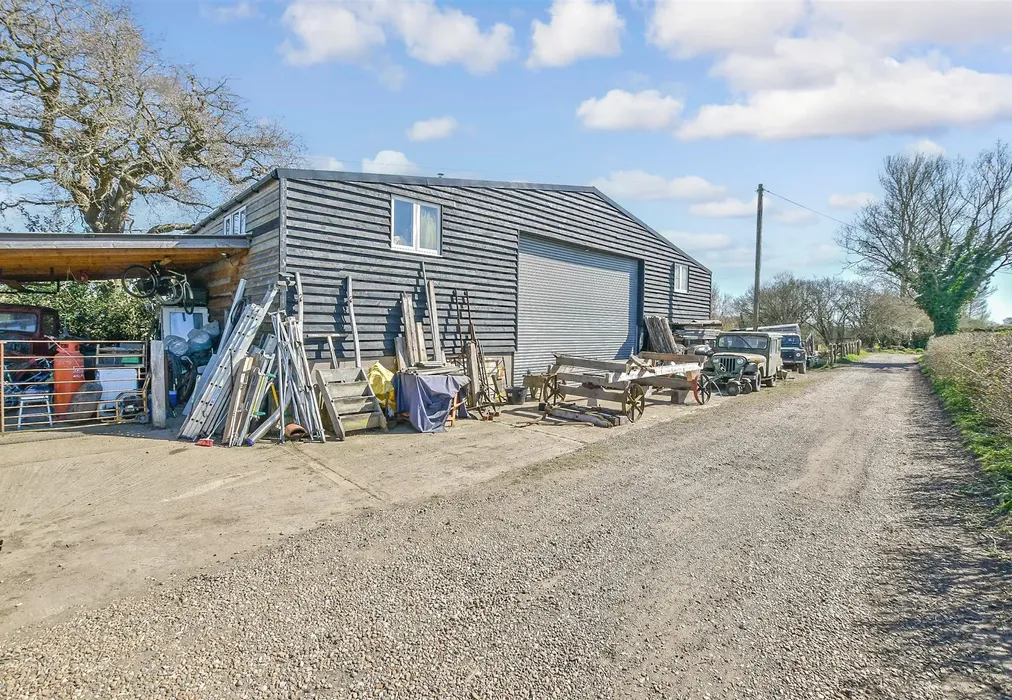 Workshop/Outbuildings - Coach Road, Egerton, Ashford, Kent - Wards of Kent