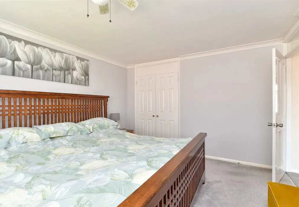 Bedroom 1 - Alberta Road, Worthing, West Sussex - Wards of Kent