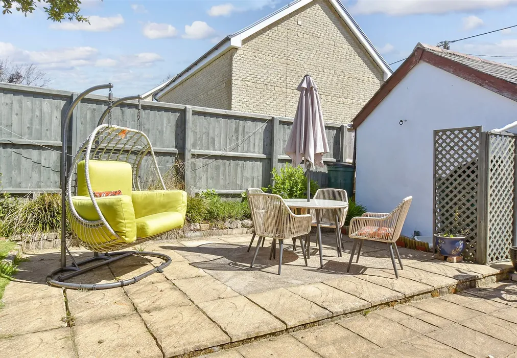 Patio / Decking - Colwell Road, Freshwater, Isle of Wight - Wards of Kent
