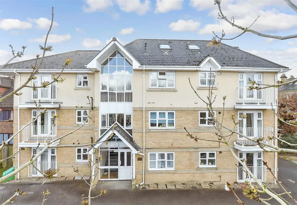 External (Web) - Warwick Road, Redhill, Surrey - Wards of Kent