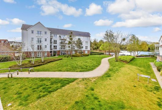 Walters Close, Snodland, Kent - Wards of Kent