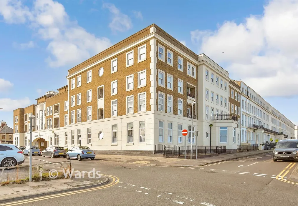 External Feature - Pier Avenue, Herne Bay, Kent - Wards of Kent
