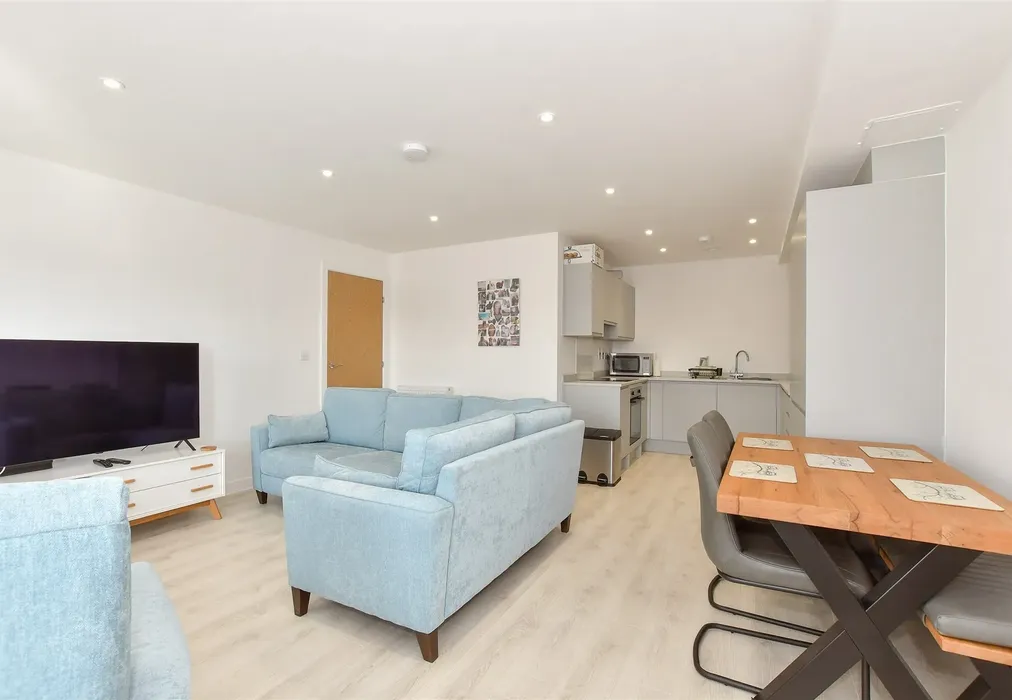 Lounge/Kitchen/Diner - Richmond Street, Herne Bay, Kent - Wards of Kent