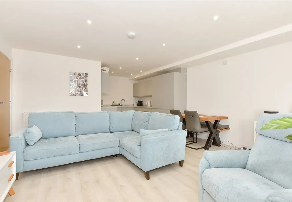 Lounge/Kitchen/Diner - Richmond Street, Herne Bay, Kent - Wards of Kent