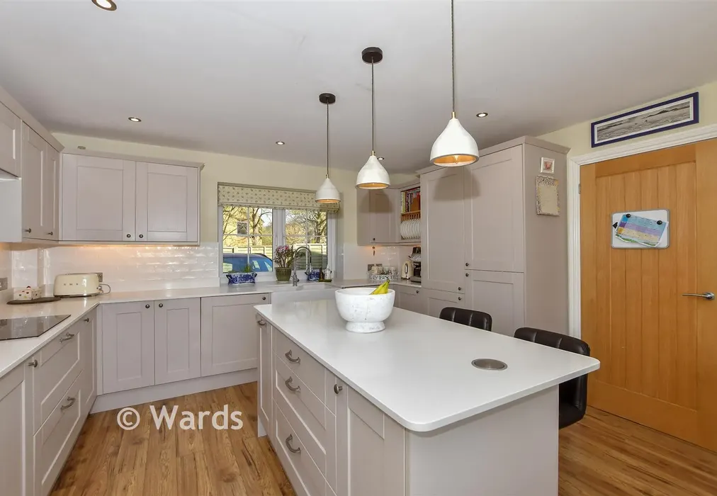 Kitchen/Diner - Upper Street, Hollingbourne, Maidstone, Kent - Wards of Kent