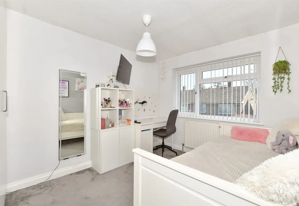 Bedroom 2 - Fairfield Road, Ramsgate, Kent - Wards of Kent