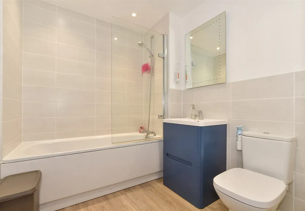 Bathroom - Abingworth Crescent, Thakeham, Pulborough, West Sussex - Wards of Kent
