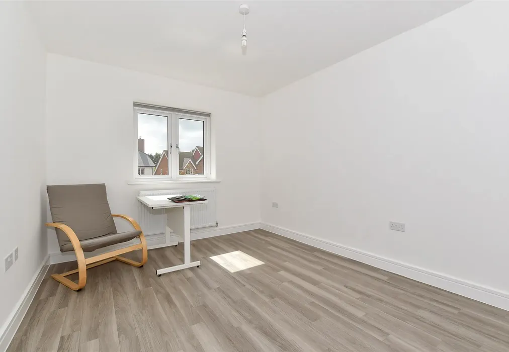Bedroom 2 - Seymour Drive, Marden, Marden, Kent - Wards of Kent