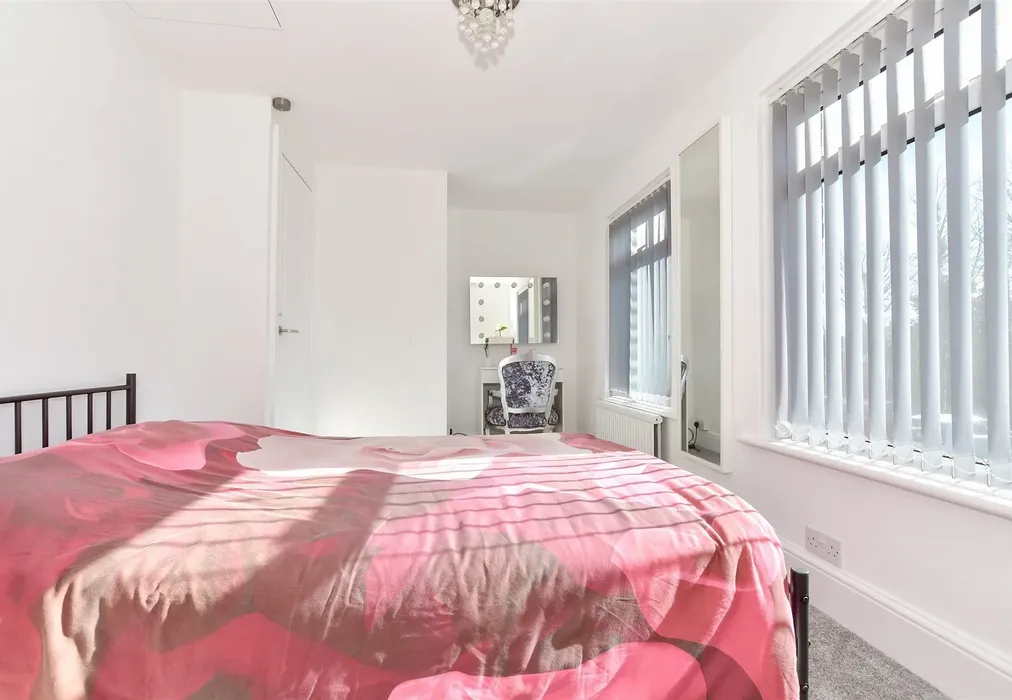 Bedroom 2 - Telegraph Road, Deal, Kent - Wards of Kent