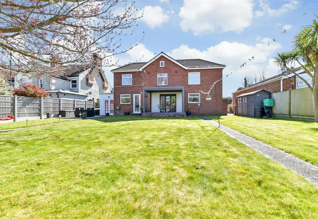 Rear Garden - Telegraph Road, Deal, Kent - Wards of Kent