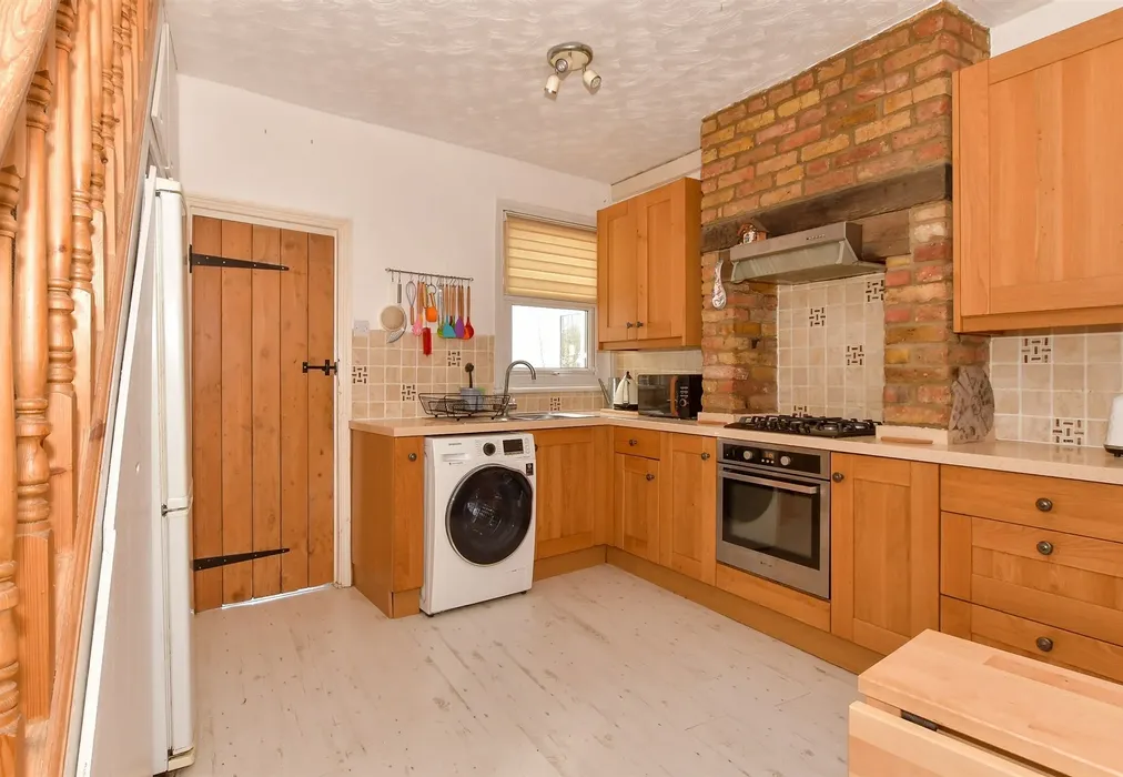 Kitchen - Clarence Avenue, Rochester, Kent - Wards of Kent