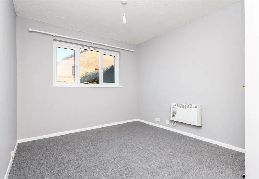 Bedroom - Damigos Road, Gravesend, Kent - Wards of Kent