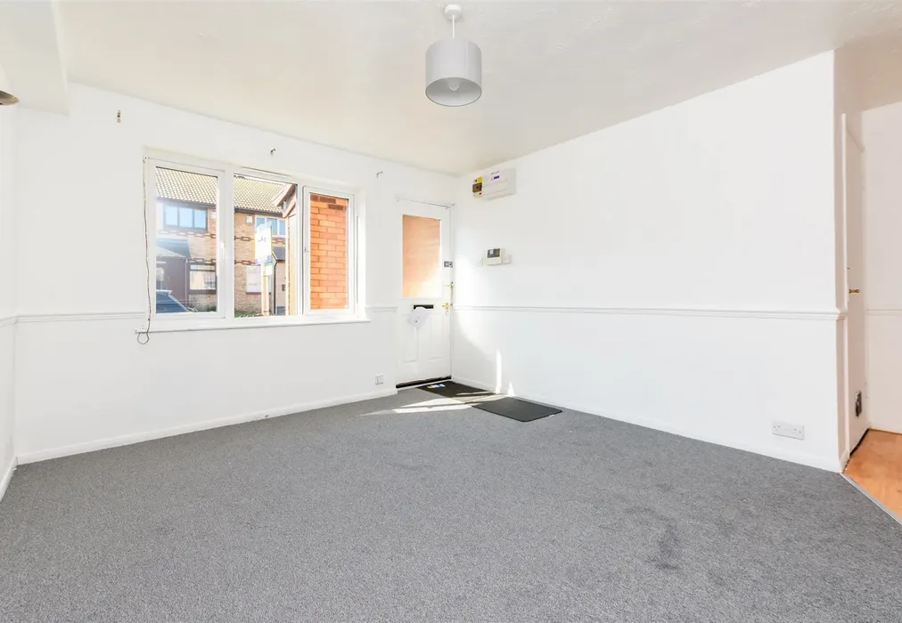 Lounge - Damigos Road, Gravesend, Kent - Wards of Kent