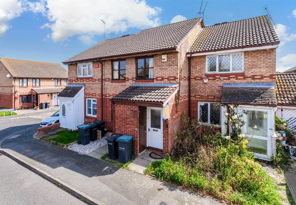 Front Web - Farley Road, Gravesend, Kent - Wards of Kent