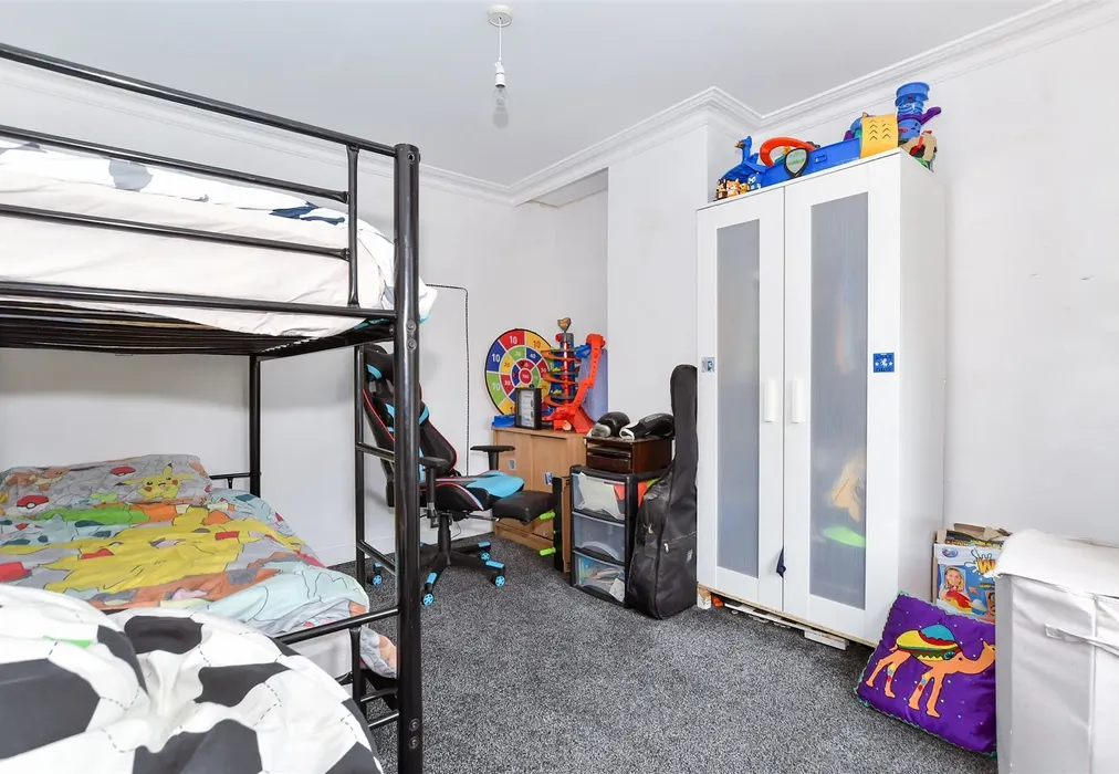 Bedroom 2 - Holborough Road, Snodland, Kent - Wards of Kent