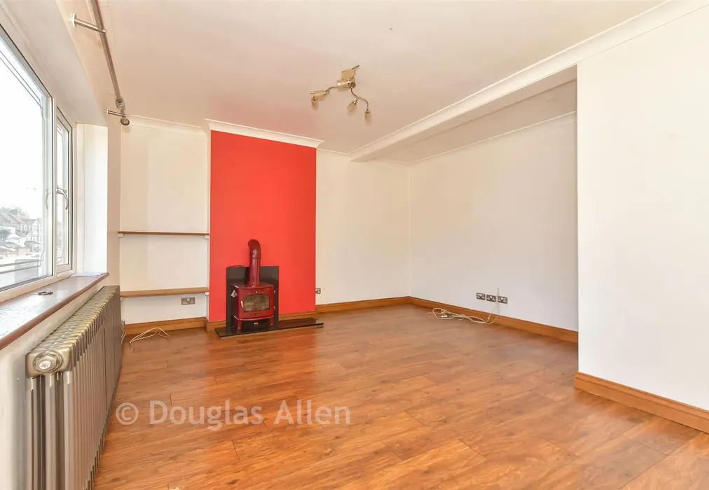 Lounge/Diner - High Street, Hornchurch, Essex - Wards of Kent