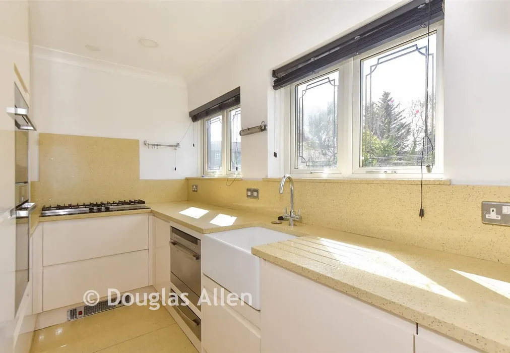 Kitchen - High Street, Hornchurch, Essex - Wards of Kent