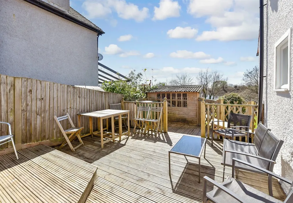 Patio / Decking - London Road, Hythe, Kent - Wards of Kent