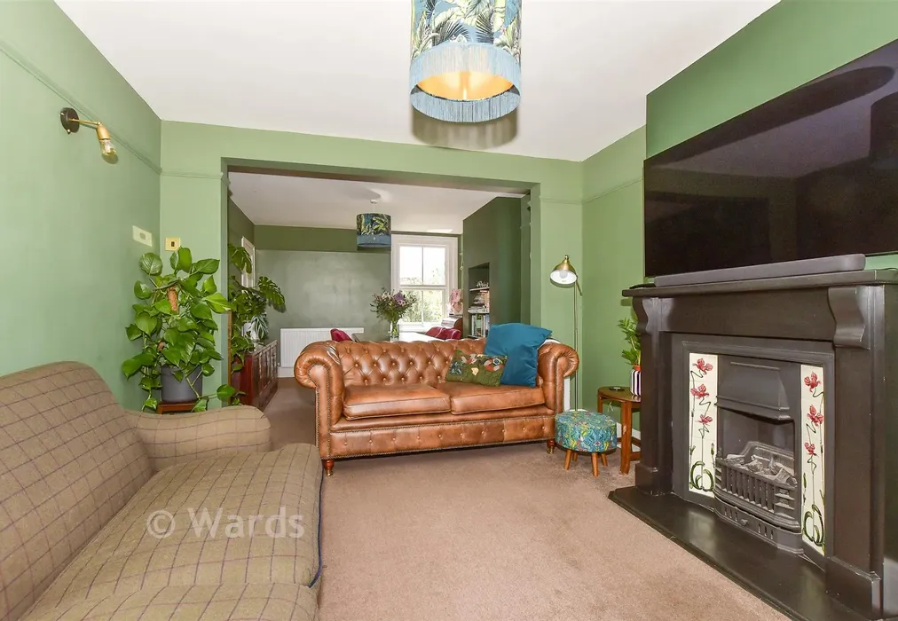 Lounge - Teynham Road, Whitstable, Kent - Wards of Kent