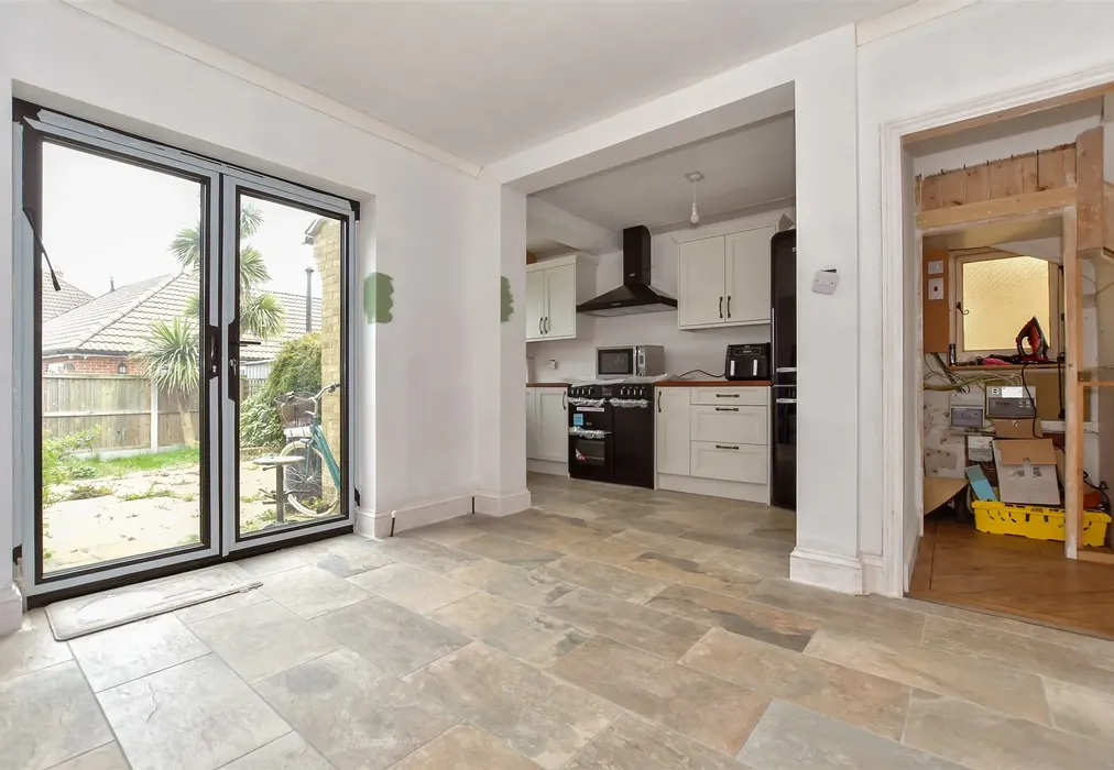 Dining Area - Whitfield Avenue, St. Peters, Broadstairs, Kent - Wards of Kent