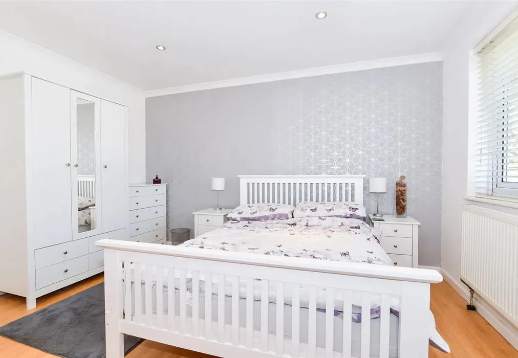 Bedroom 2 - Estelle Close, Rochester, Kent - Wards of Kent