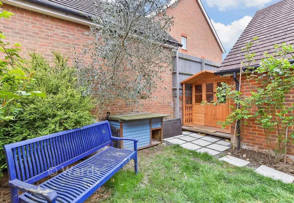 Rear Garden - Albion Drive, Larkfield, Aylesford, Kent - Wards of Kent
