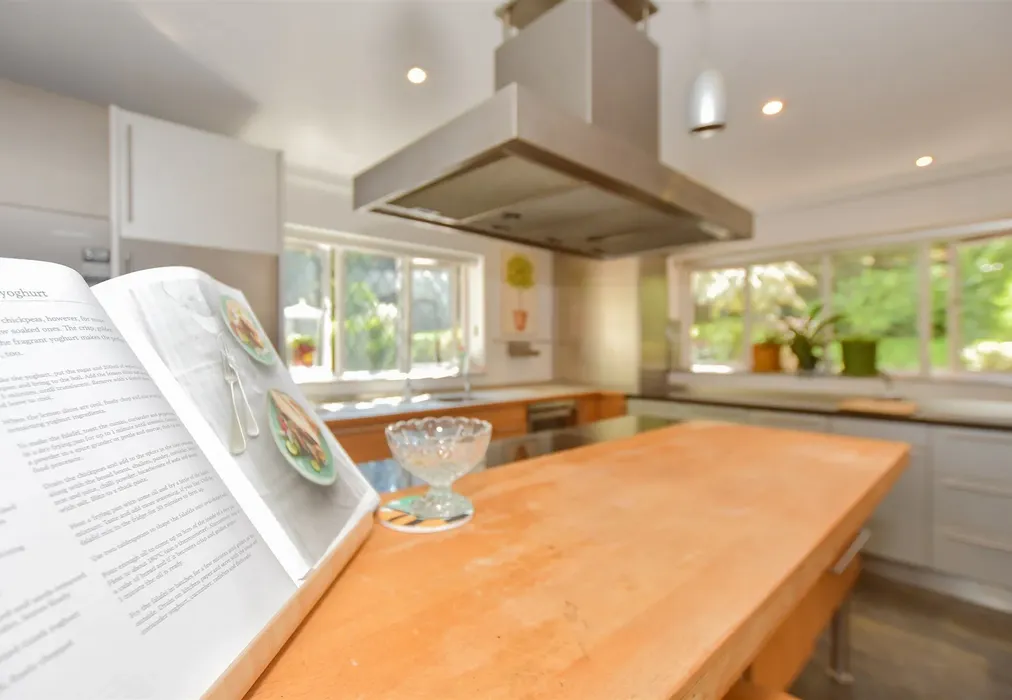 Internal Lifestyle Photograph - Nursery Road, Loughton, Essex - Wards of Kent