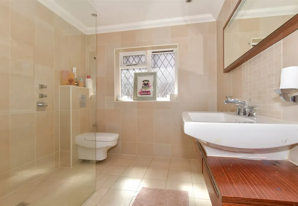 Shower Room - Nursery Road, Loughton, Essex - Wards of Kent