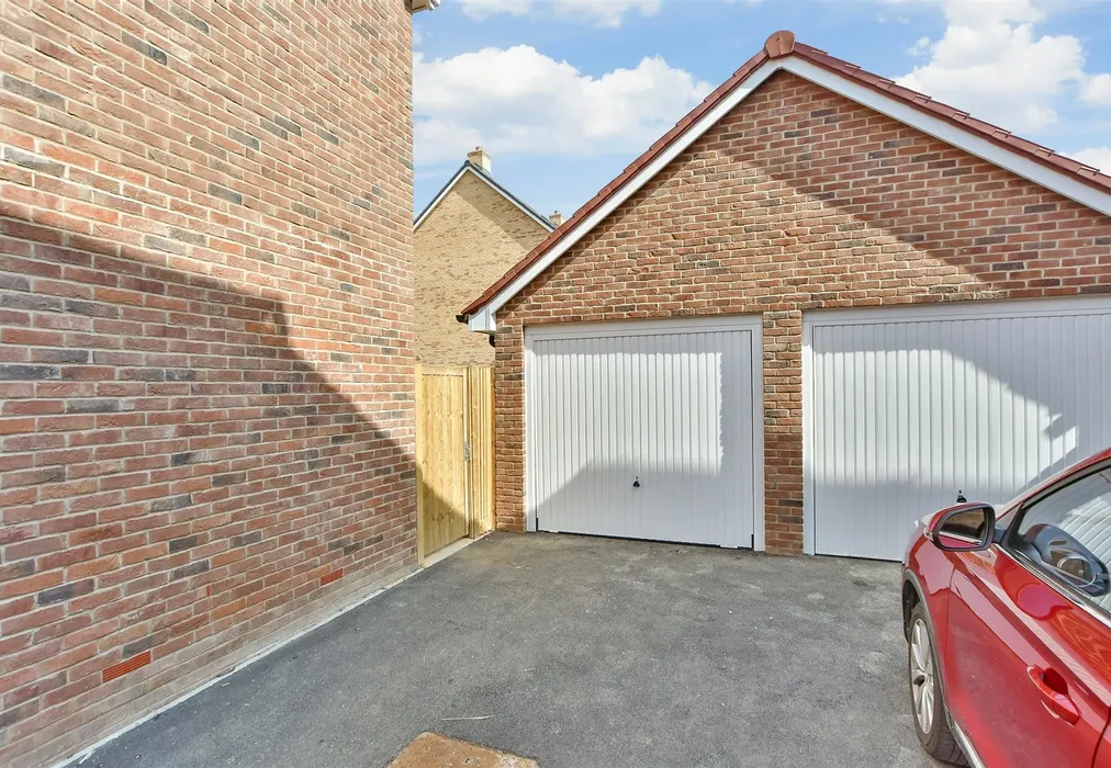 Garage - Blake Gardens, Scocles Road, Minster On Sea, Sheerness, Kent - Wards of Kent