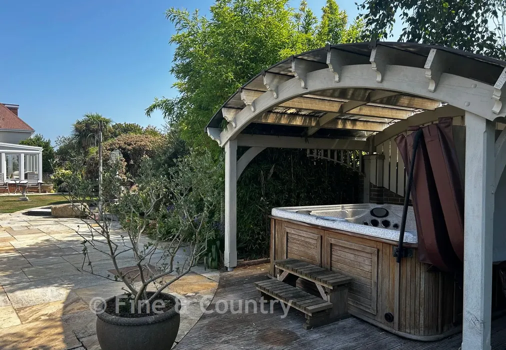 External Feature / Hot Tub* - Northclose Road, Bembridge, Isle of Wight - Wards of Kent