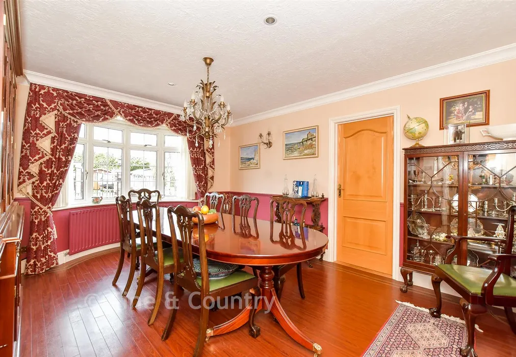 Dining Room - Northclose Road, Bembridge, Isle of Wight - Wards of Kent
