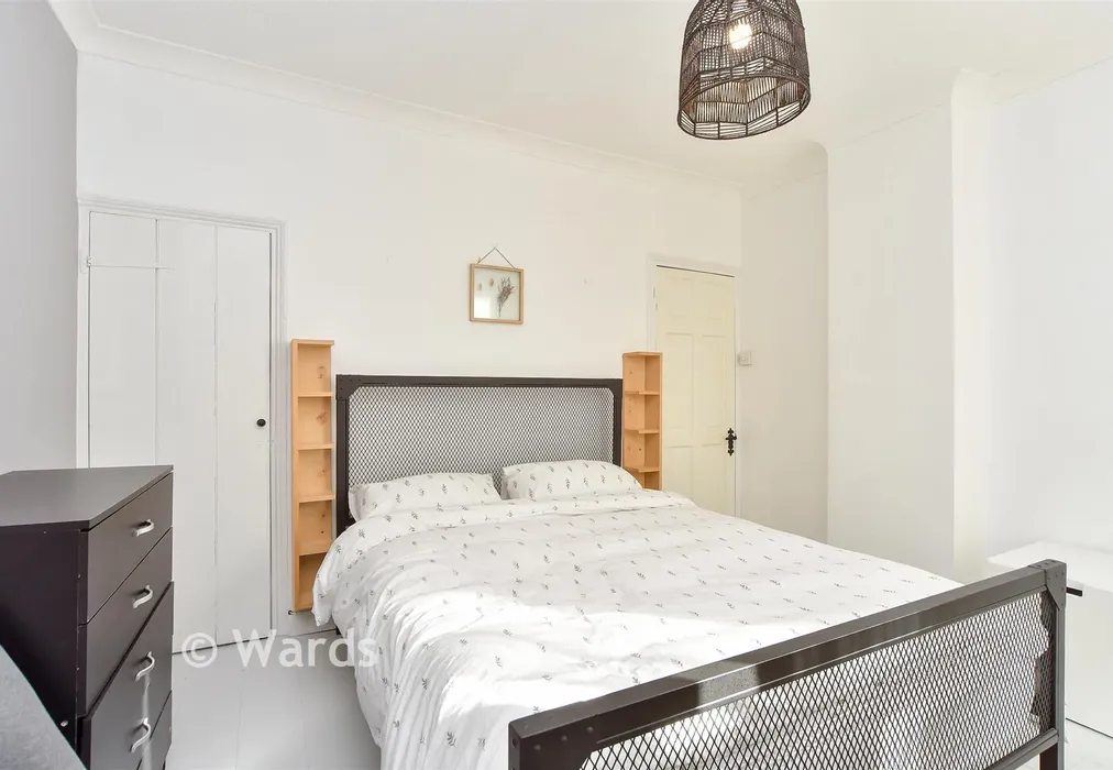 Bedroom 2 - Crown Road, Sittingbourne, Kent - Wards of Kent