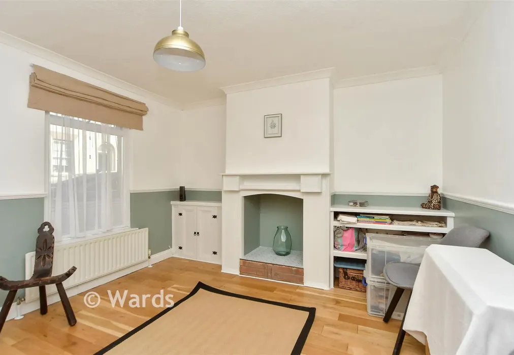 Lounge - Crown Road, Sittingbourne, Kent - Wards of Kent