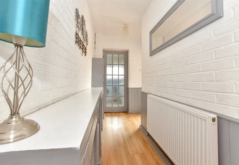 Annexe Hallway - Attlee Avenue, Aylesham, Canterbury, Kent - Wards of Kent