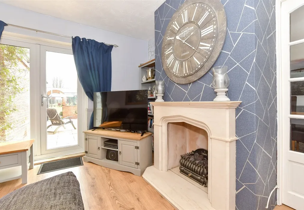 Lounge - Attlee Avenue, Aylesham, Canterbury, Kent - Wards of Kent