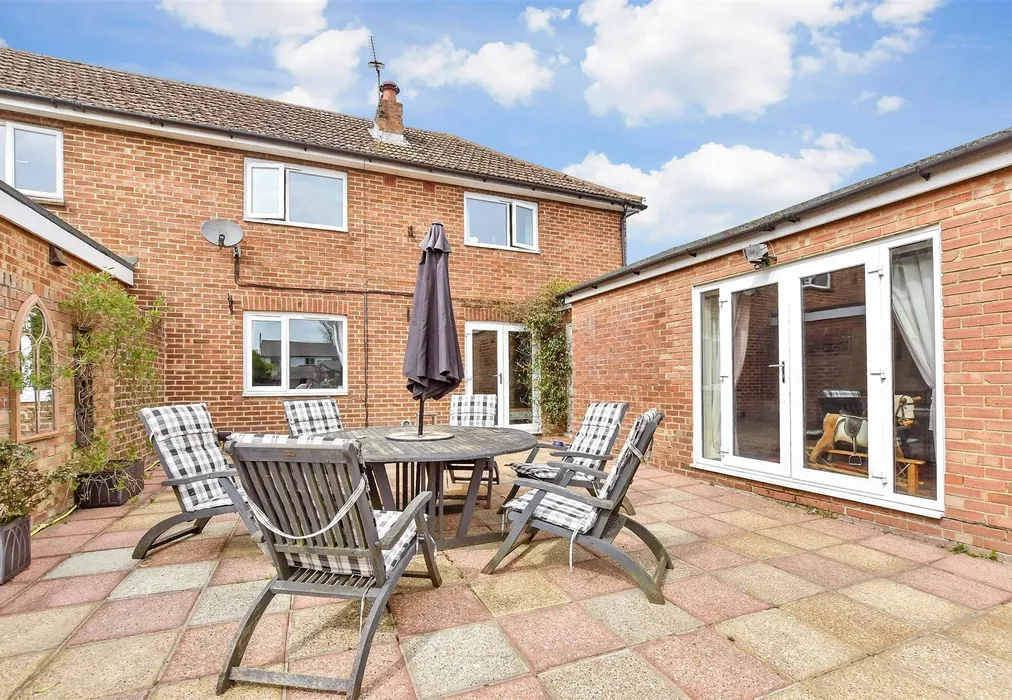 Patio / Decking - Attlee Avenue, Aylesham, Canterbury, Kent - Wards of Kent
