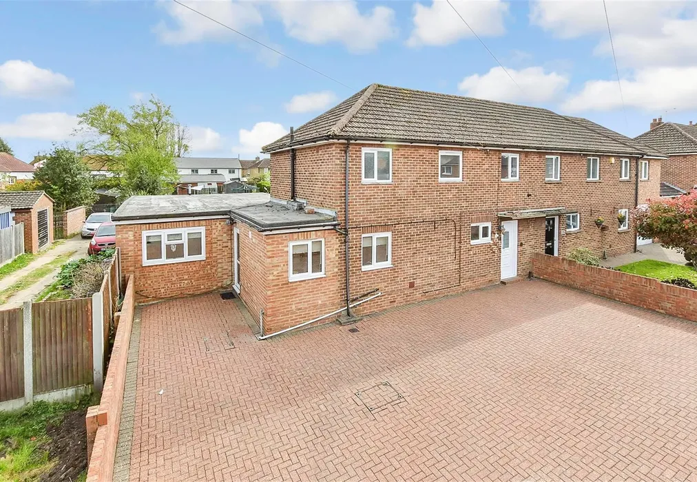 Front Elevation (Web) - Attlee Avenue, Aylesham, Canterbury, Kent - Wards of Kent