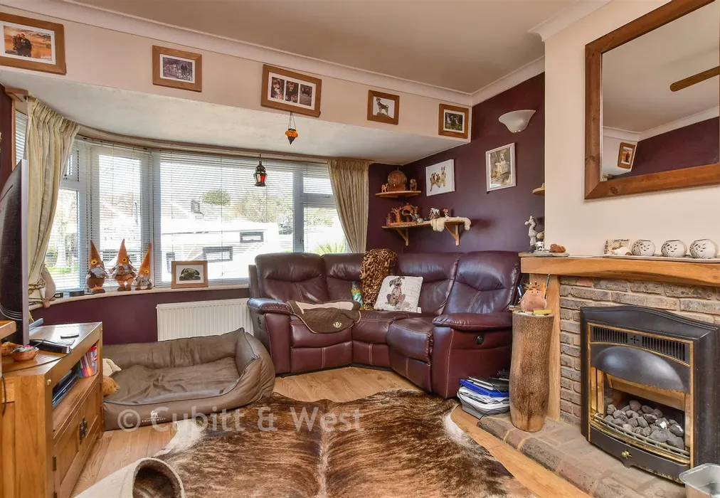 Lounge - Mackie Avenue, Patcham, Brighton, East Sussex - Wards of Kent