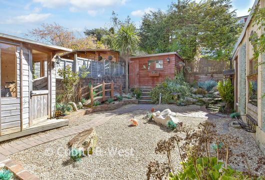 Mackie Avenue, Patcham, Brighton, East Sussex - Wards of Kent