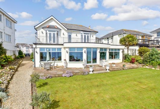 Park Road, Shanklin, Isle of Wight - Wards of Kent
