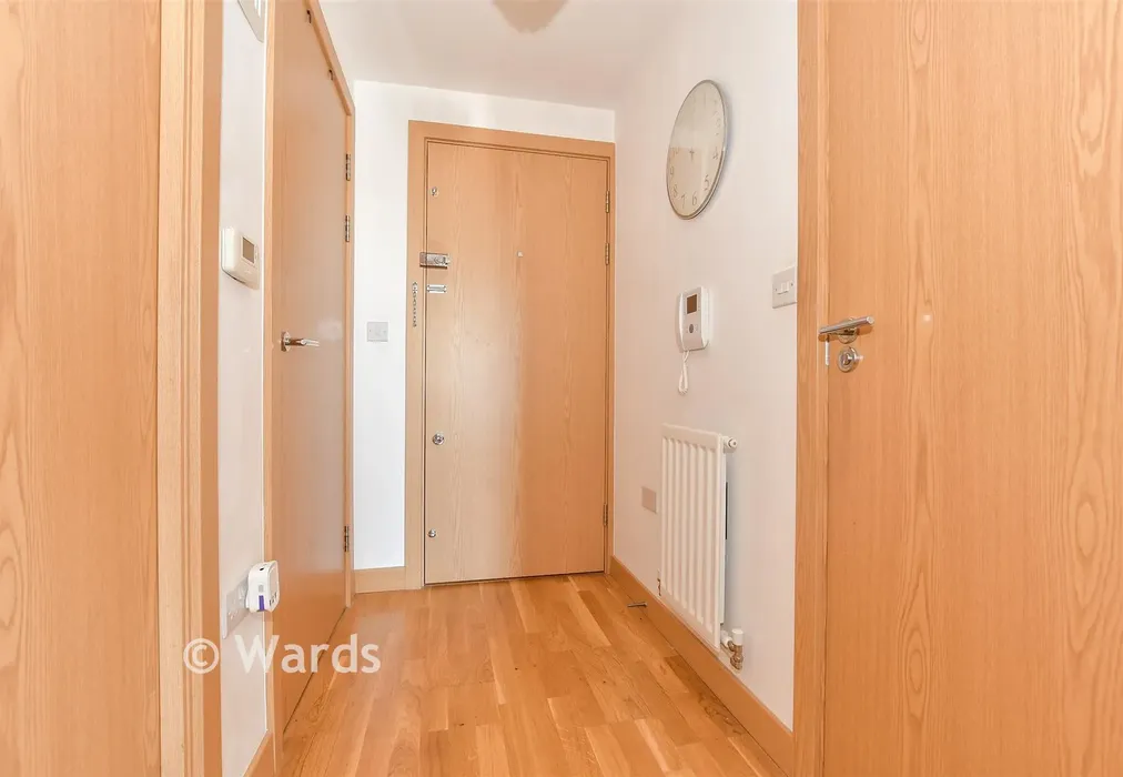 Hallway - Olympia Way, Whitstable, Kent - Wards of Kent