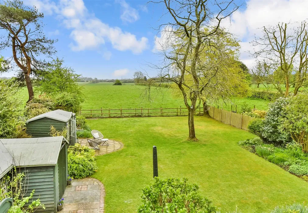 Rear Garden - The Street, Wormshill, Sittingbourne, Kent - Wards of Kent