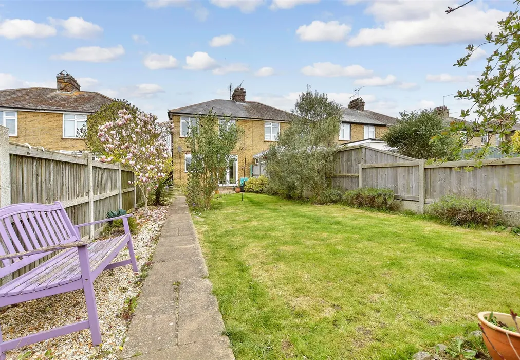 Rear Garden - Westover Road, Broadstairs, Kent - Wards of Kent