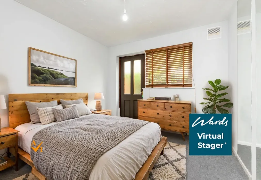 Bedroom (Farmhouse style) - Maypole Road, Gravesend, Kent - Wards of Kent